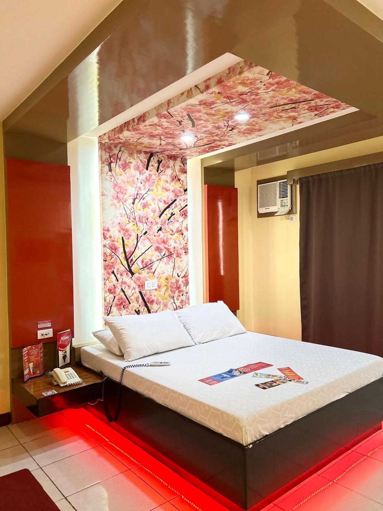 Hotel Sogo Sta Rosa Santa Rosa  Εξωτερικό φωτογραφία